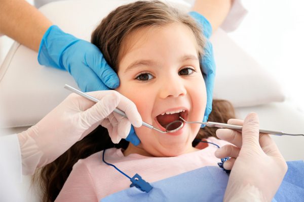 Услуги детского стоматолога в Dental Center в Алматы