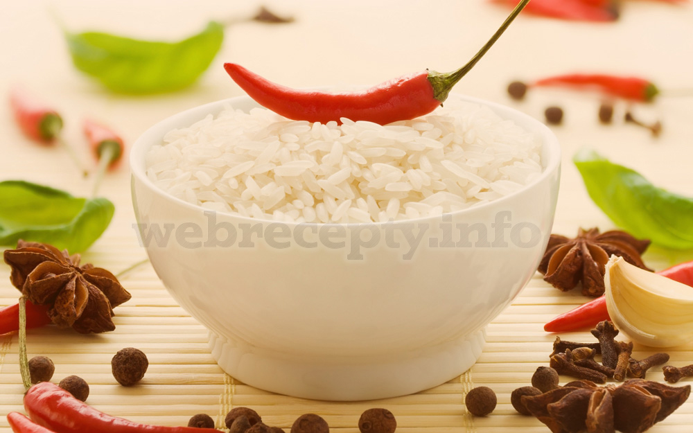 Салат с рисом (3 рецепта)
